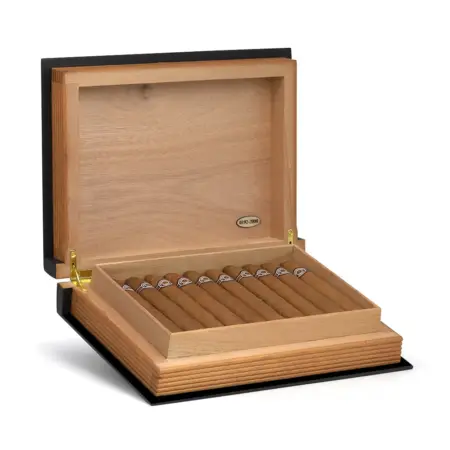 Montecristo Gran Piramides Collection Book 2017 Box Of 20 1