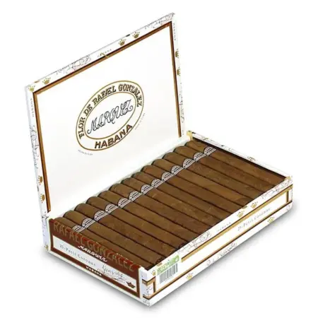 Rafael Gonzalez Petit Coronas Box Of 25 1
